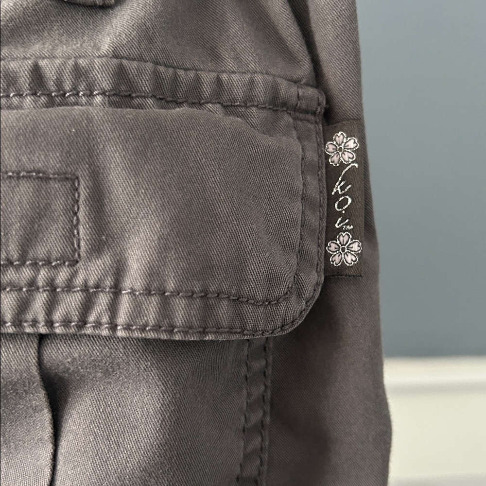 KOI Scrub Pants | two pairs | Black and Gray - Picture 6 of 8